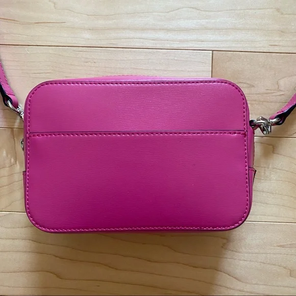 Ganni textured leather bag - Picture 9 of 11